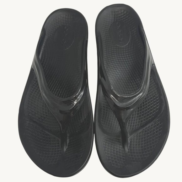 OOfos Womens OOlala Sandal Black Post-Workout Recovery Flip Flop Sandals - Picture 1 of 9